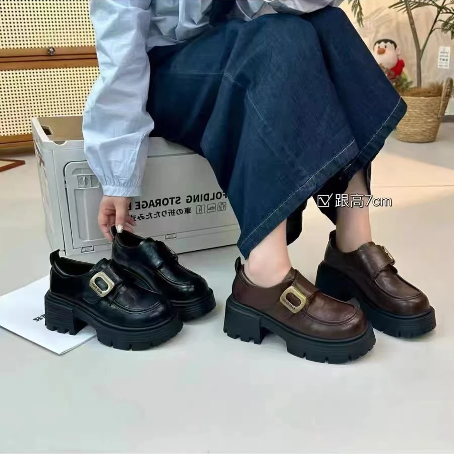 英伦风乐福鞋女2024年秋季新款复古一脚蹬休闲百搭粗跟厚底小皮鞋