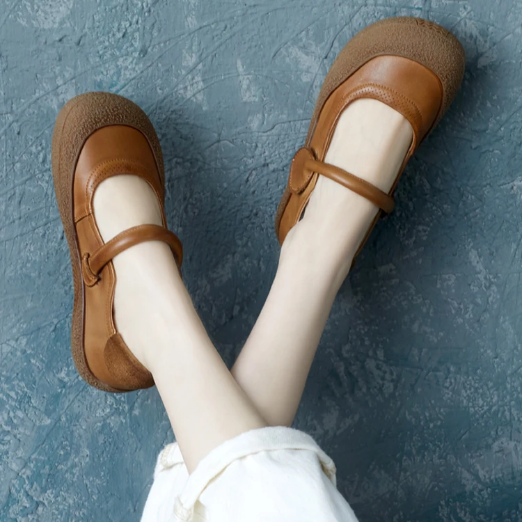 2024春夏新款复古风平跟圆头软底浅口平跟单鞋