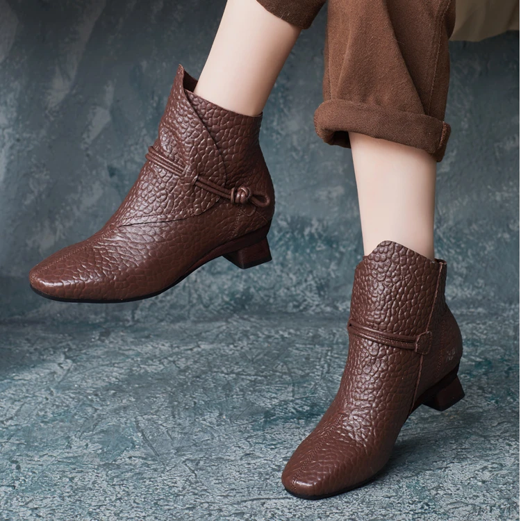 2024秋季新款复古真皮英伦风套脚平底马丁靴短靴子软底女靴