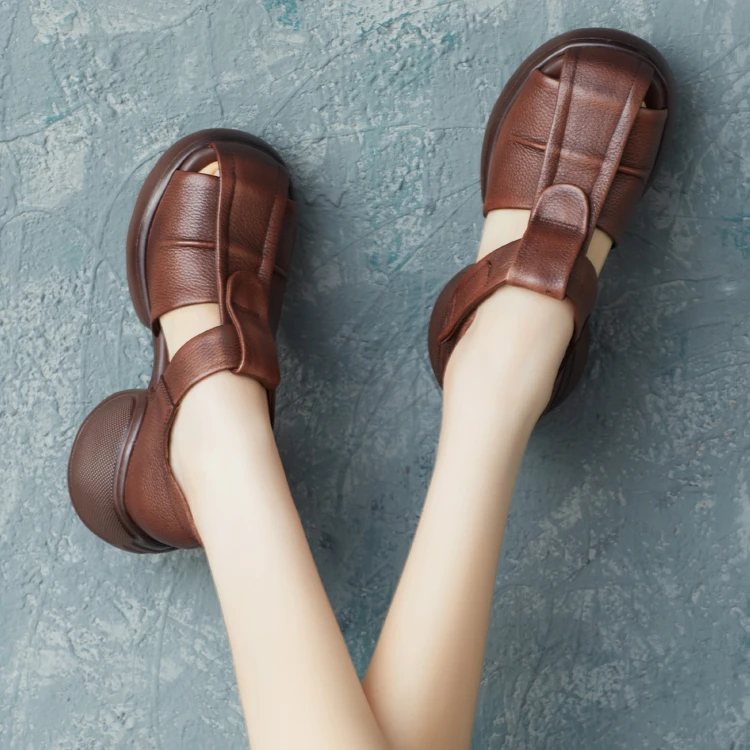 2025夏季新款帅气英伦风牛皮手工编织露趾厚底坡跟魔术贴罗马凉鞋