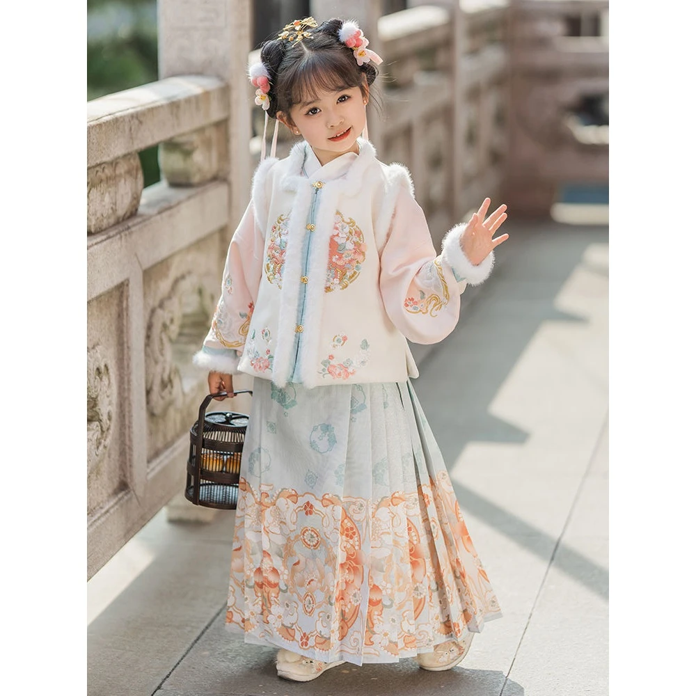 汉服冬款女童古装儿童拜年服宝宝唐装加厚2023新款古风马面裙加绒