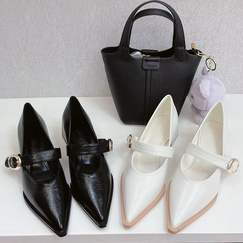 潮牌粗跟英伦风玛丽珍鞋女秋季软皮复古欧洲站一字扣带高跟鞋女