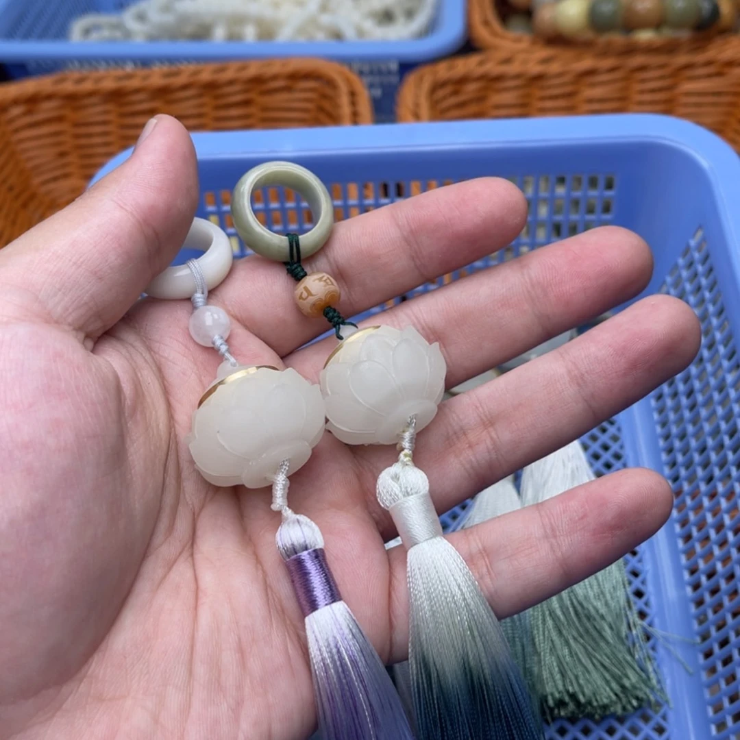 【闪购商品】白玉菩提吊坠L*紫流苏➕绿流苏各1套