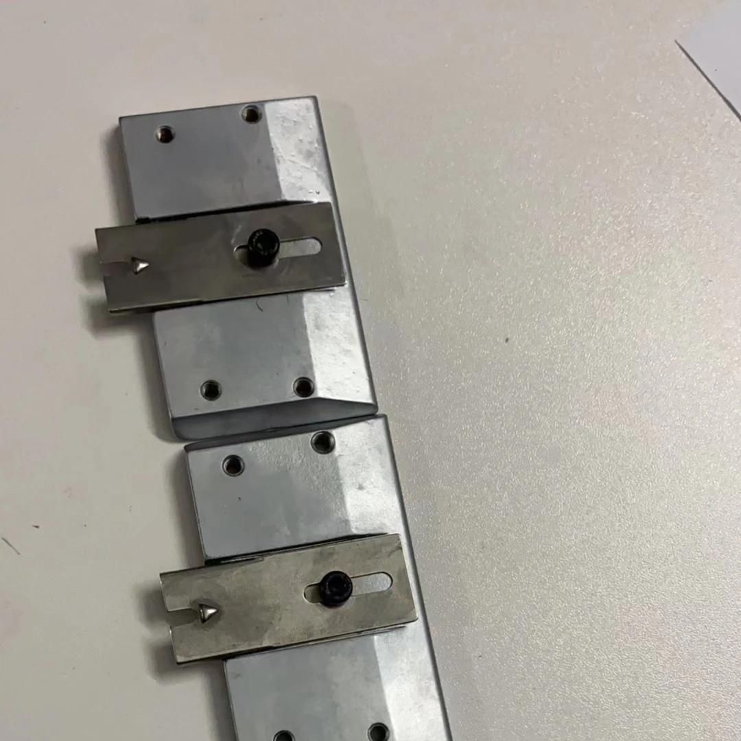 杜克普867双针专用底条装置
