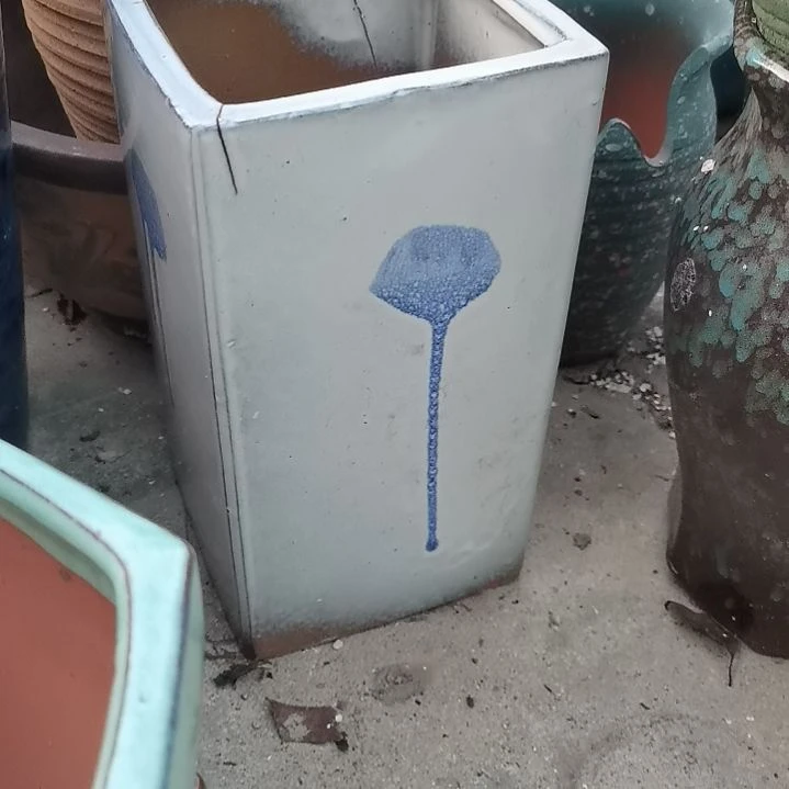 红陶20CM以下口15高26瑕疵