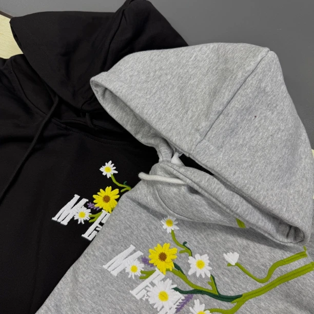 【m过肩菊连帽卫衣】抢到备注颜色码数