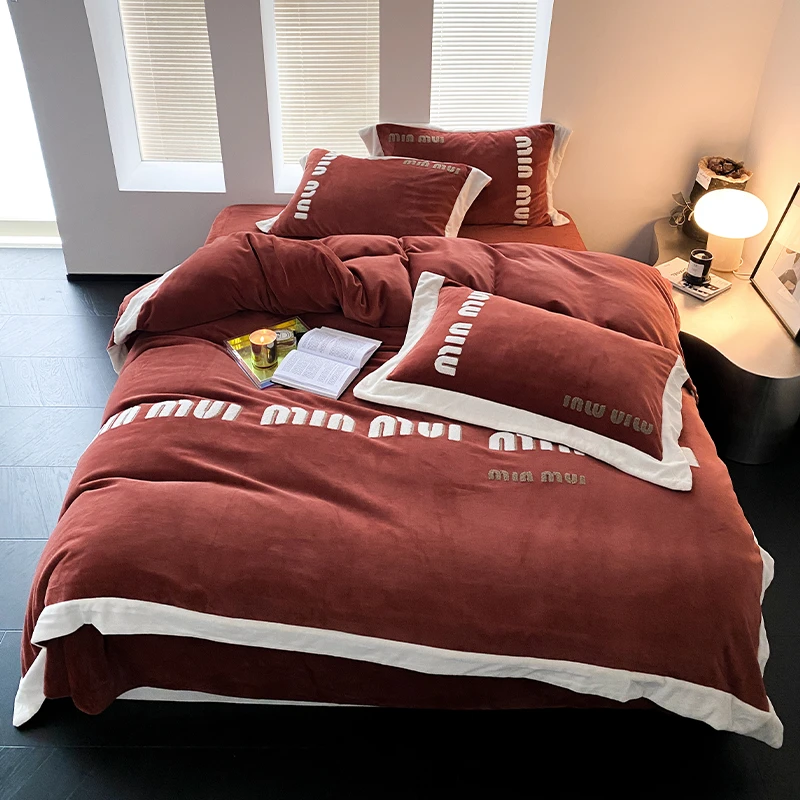 【开心家】niuniu妞妞 秋冬加厚十斤高克重！速暖有肌氧绒四件套