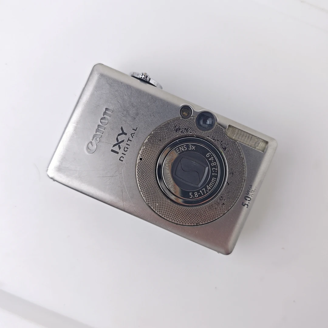 9新 Canon/佳能 ixus50 冷白皮500万像素3倍变焦 配件齐全