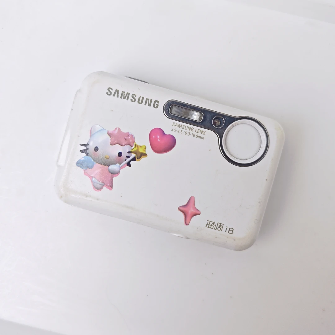 9新 Samsung/三星 i8 820万像素3倍变焦 ccd数码相机
