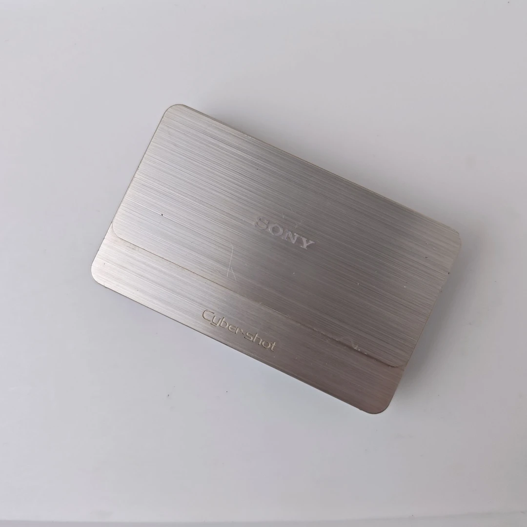 9新 Sony/索尼 t700 1010万像素4倍变焦 配件齐全