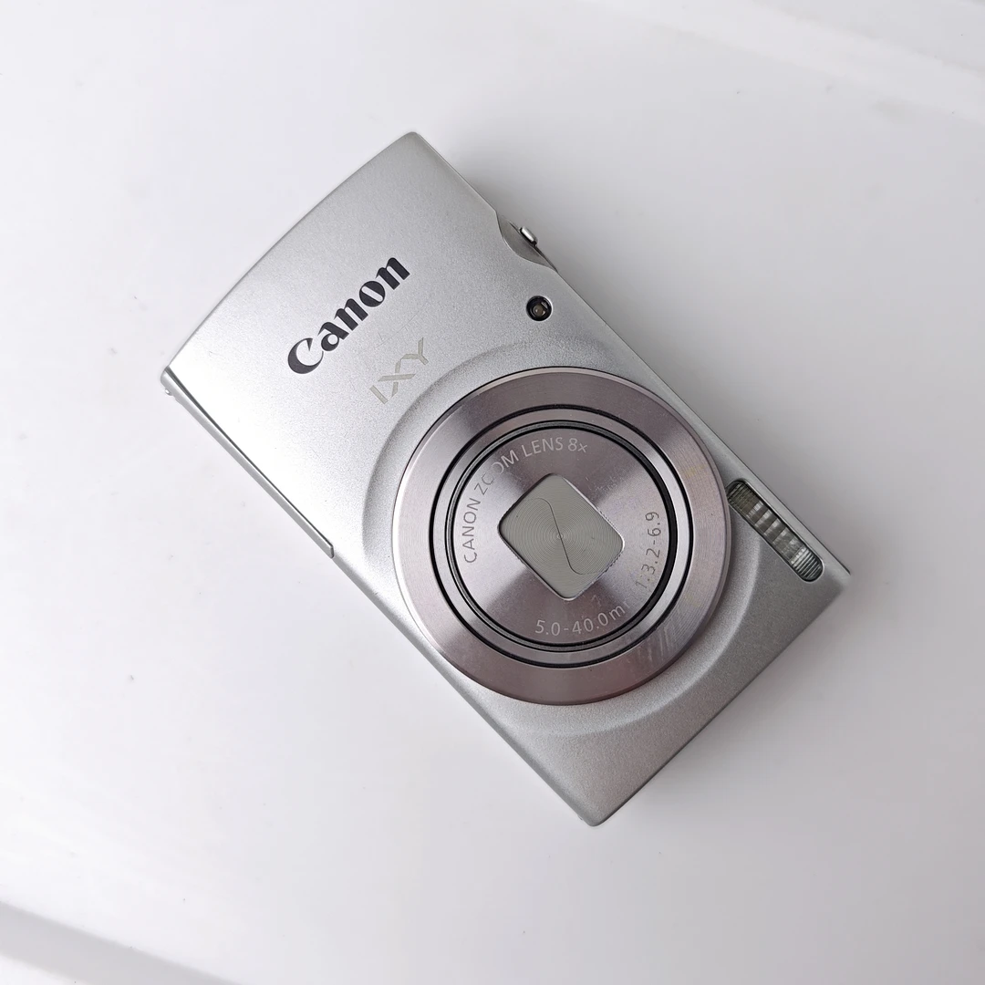 95新 Canon/佳能 ixus185/ixy200 2000万像素8倍变焦配件齐全