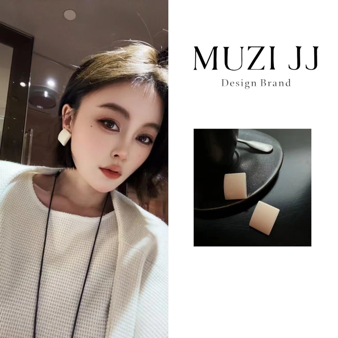 非金属树脂耳饰 MUZI-43052#法式气质典雅极简方块耳钉