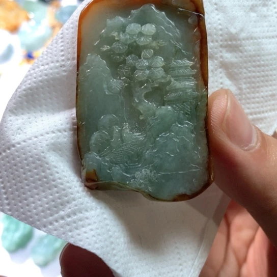 翡翠颈饰未镶嵌天然翡翠