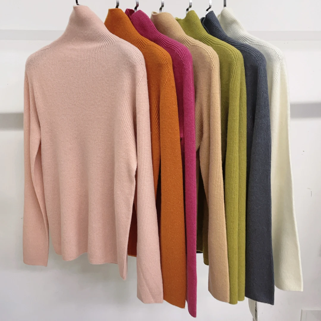 依佳——058一线成衣绵羊毛高领竖螺纹坑条亮丝打底衫女修身针织