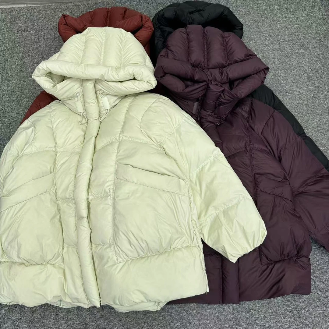 【周周家】R3016濮院秋冬季连帽鹅绒服短款羽绒服纯色女士