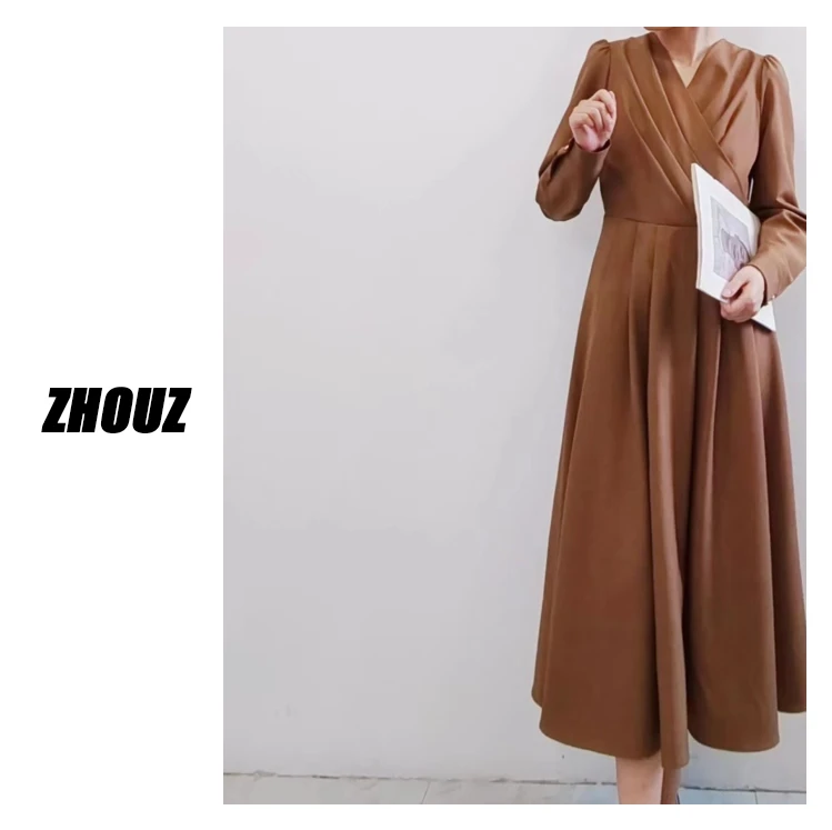 【周周家】Q301纯色连衣裙轻奢设计师修身气质