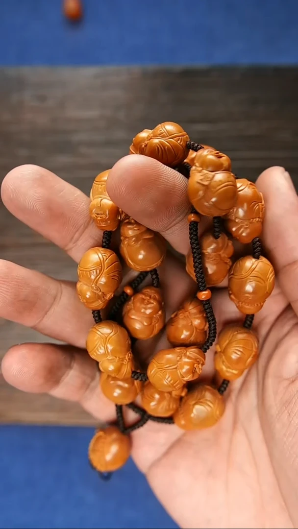 【闪购商品】橄榄核吊坠雕刻 财弥脖挂