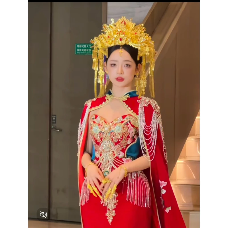 新款大气红金色圆冠4256