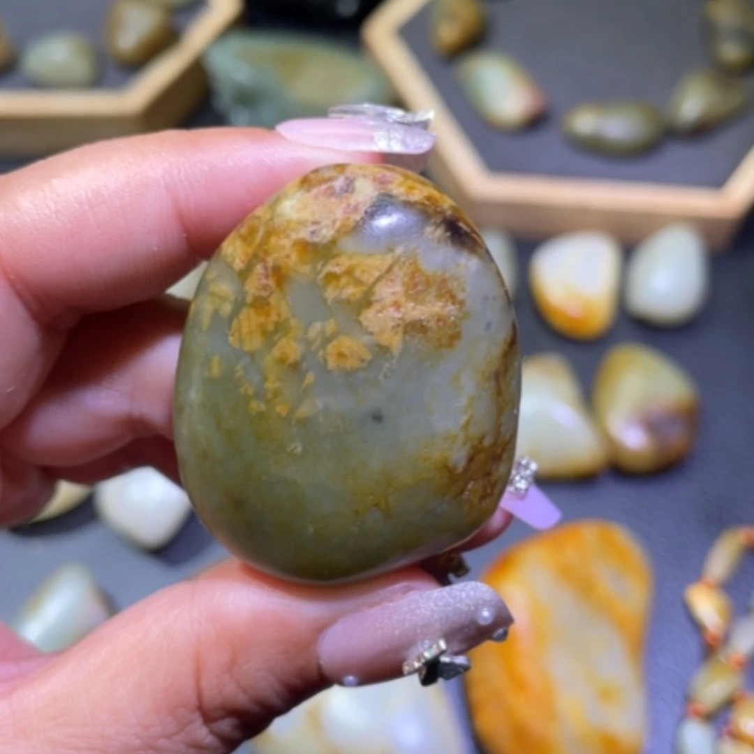 【闪购商品】和田玉颈饰未镶嵌