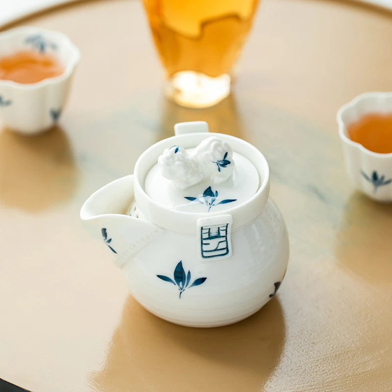 德白纯手绘蝴蝶兰花醒狮茶壶泡茶壶宝瓶壶陶瓷创意茶具单壶手抓壶
