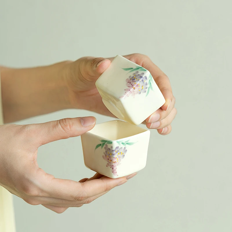 德白纯手绘紫藤花主人杯陶瓷茶杯创意四方形品茗杯个人专用单杯子