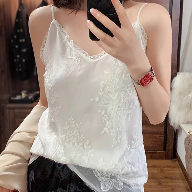 夏季百搭蕾丝小吊带背心女大码胖mm微胖内搭白色打底衫上衣外穿