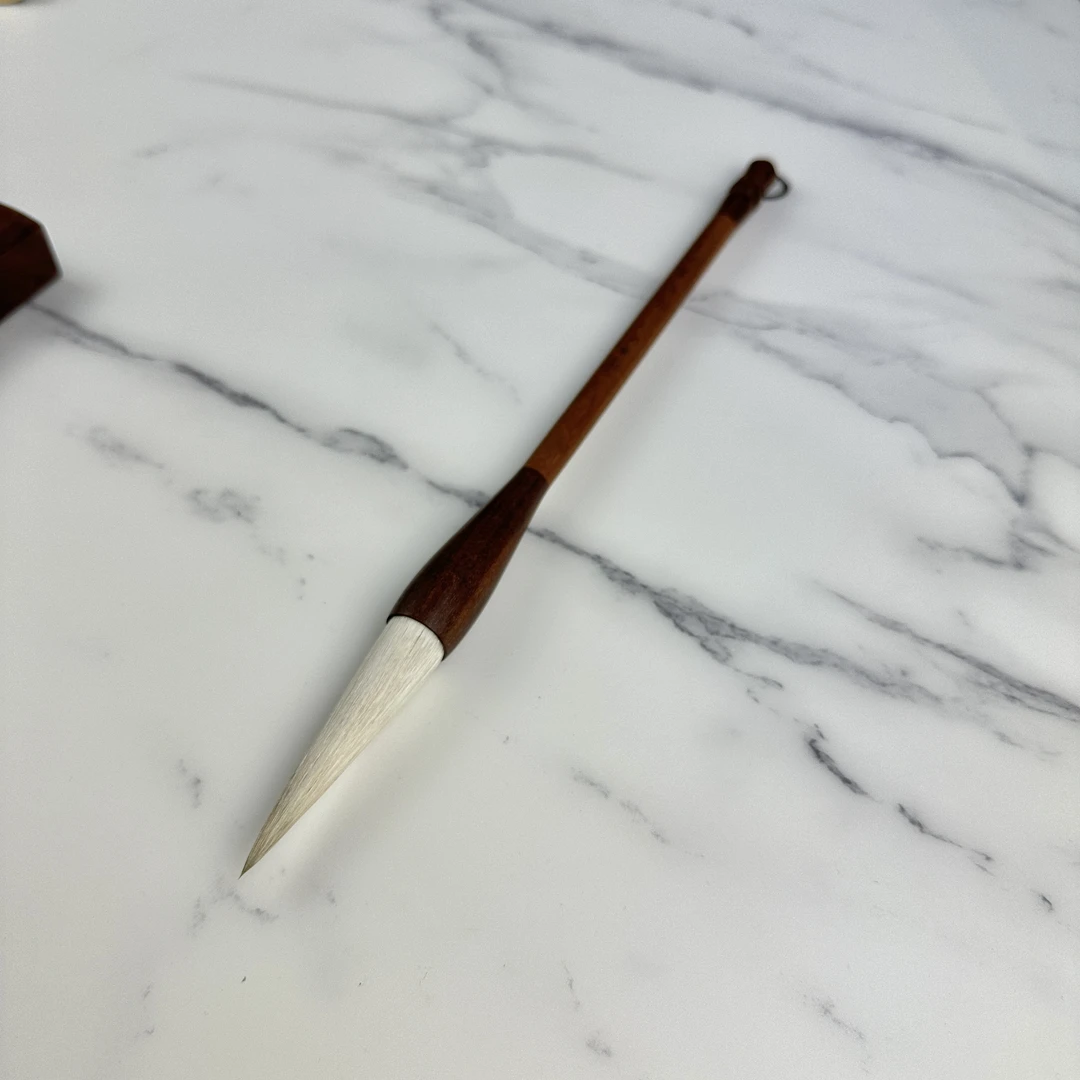 【水墨丹青】狼羊兼毫 出锋6.6 口径1.6  杆长23 对联 楷隶颜 国画