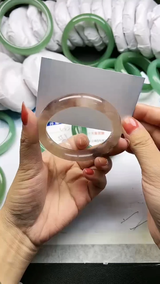 【闪购商品】石英质玉手镯未镶嵌v43
