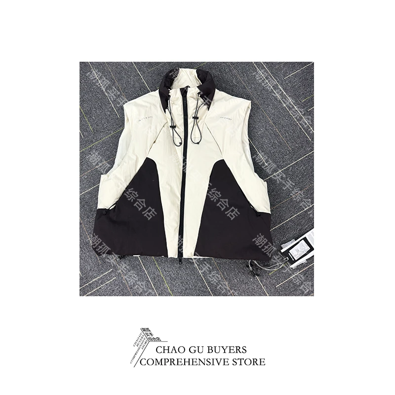 小众设计潮牌买手店男女同款机能“三角区”镂空拼接羽绒马甲9556