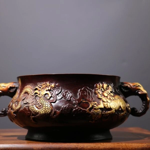 馆藏珍品【四大神兽纹双象耳炉】精工香炉摆件 紫铜鎏金老宣德炉