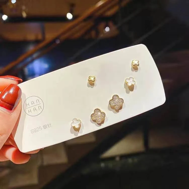 合金耳饰 耳钉新款潮银针简约小巧耳环日韩气质百搭迷你轻奢小众