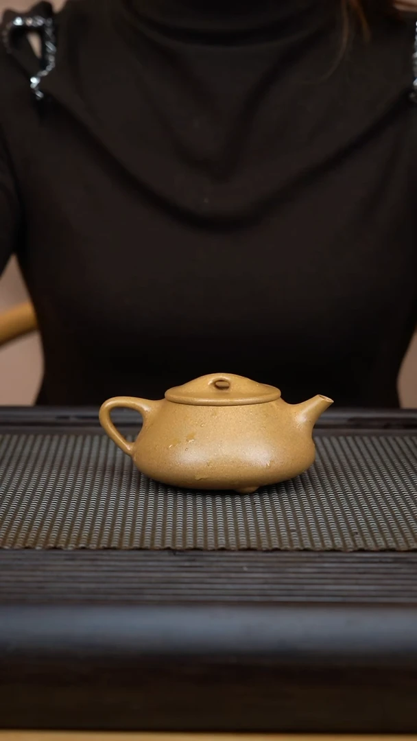 【闪购商品】紫砂茶壶ZJ黄金段光明石瓢240cc