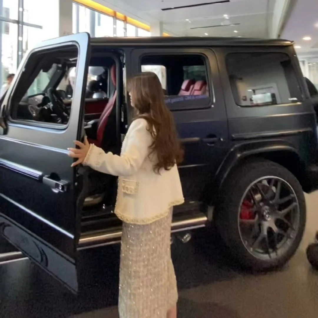 2024新款晨锐小香风气质轻奢百搭中长款亮片鎏金半身裙1020