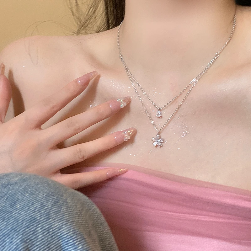 阿西朵 铜合金合成锆石项链 甜美又温柔~精致小花锆石ins风项链女