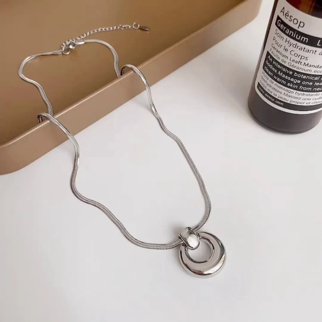 阿西朵 钛钢项链 甜酷风钛钢卫衣项链女新款高级设计感小众锁骨链