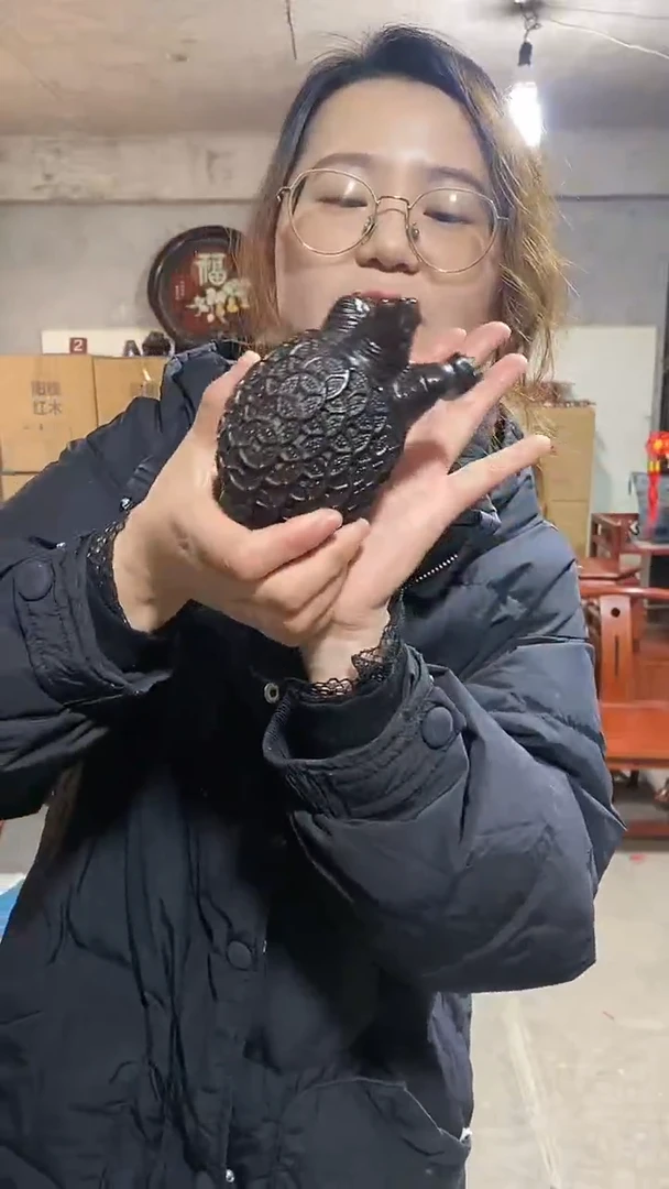 【闪购商品】木头黑檀木12金钱龟微瑕