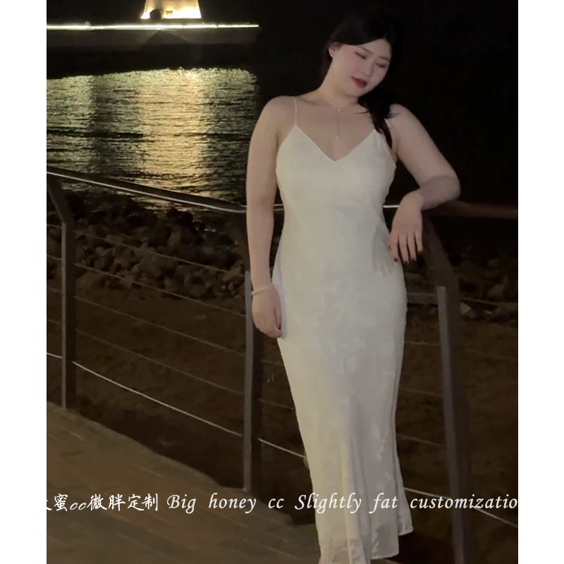 「DMcc大蜜」奶欲抱抱  浪漫感白色提花吊带连衣裙2024新款轻奢长裙