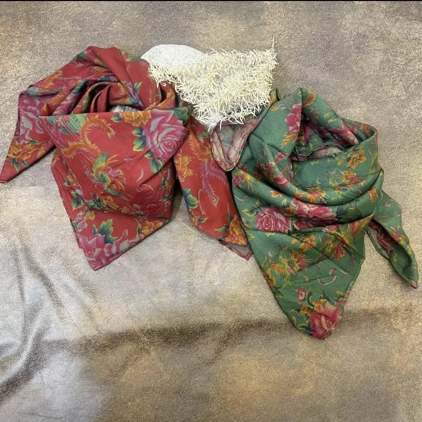 忆古朴拙 棉质东北大花三角巾 双面方巾设计感