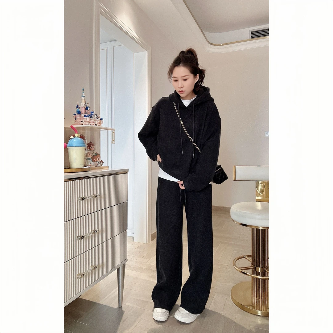 【舒芙蕾羊绒套装】张凯凯-中版1188加厚轻奢舒适时尚女装连帽套装