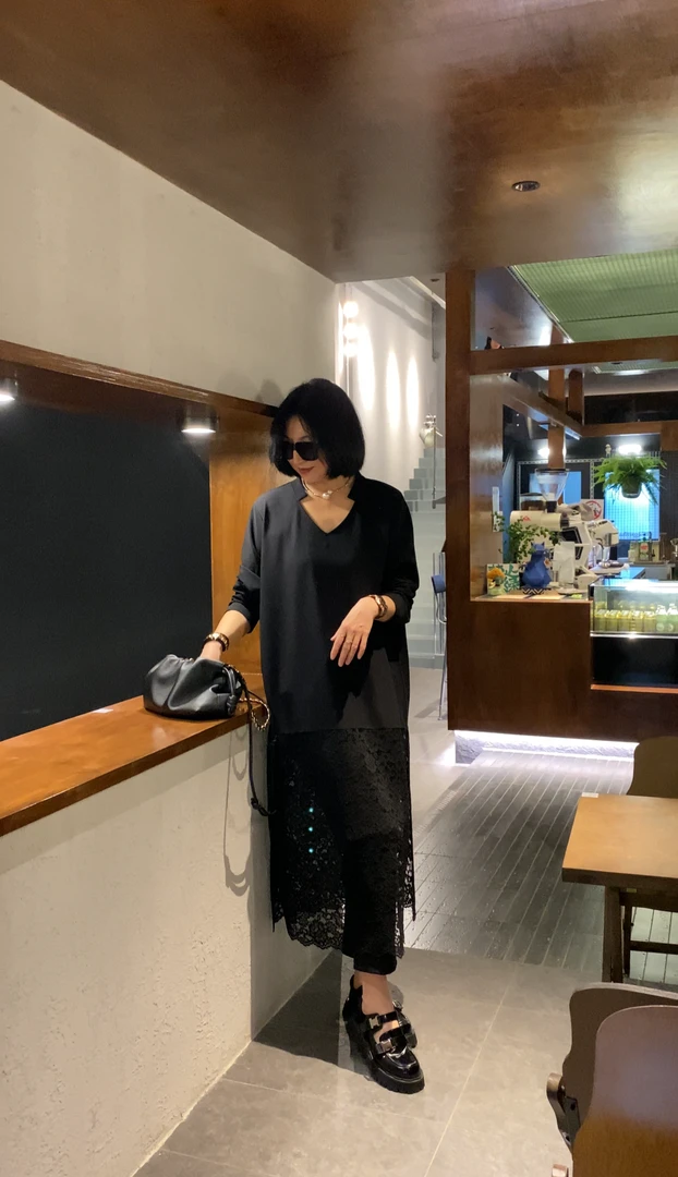 【娜姐】2024新中式国风黑色上衣胖MM气质衬衫带蕾丝连衣裙6884款