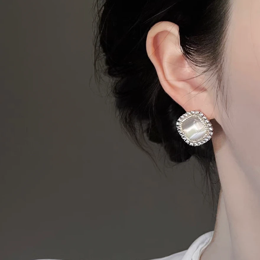 铜合金耳饰 X复古几何耳钉超闪气质个性港风轻奢时尚耳饰E1836