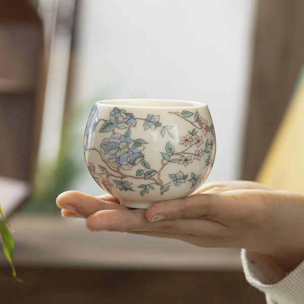 当代 山茶花茶杯陶瓷茶杯单杯功夫茶具家用的主人杯品茗禅定杯