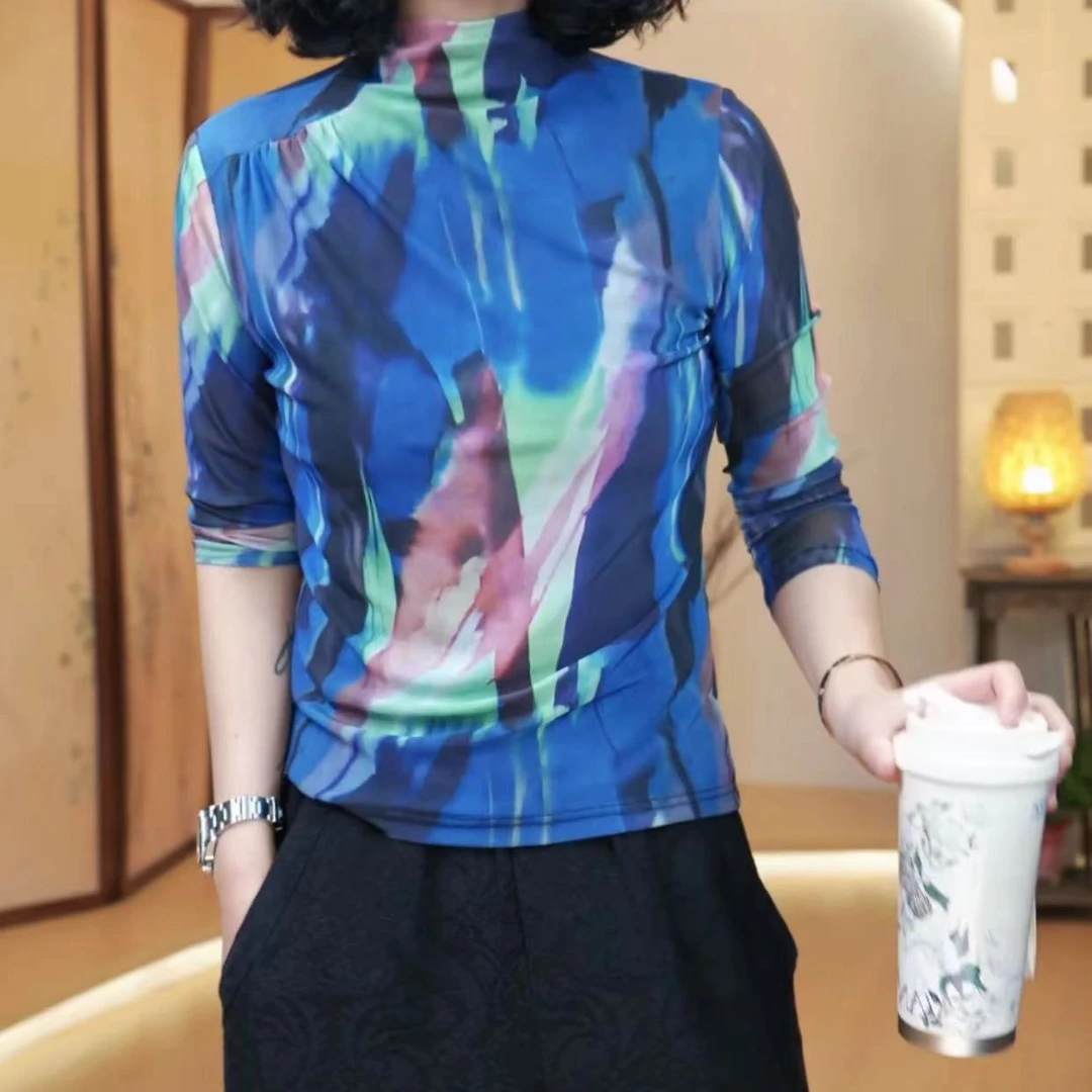 蓝色涂鸦紧凑肩网纱上衣094-3