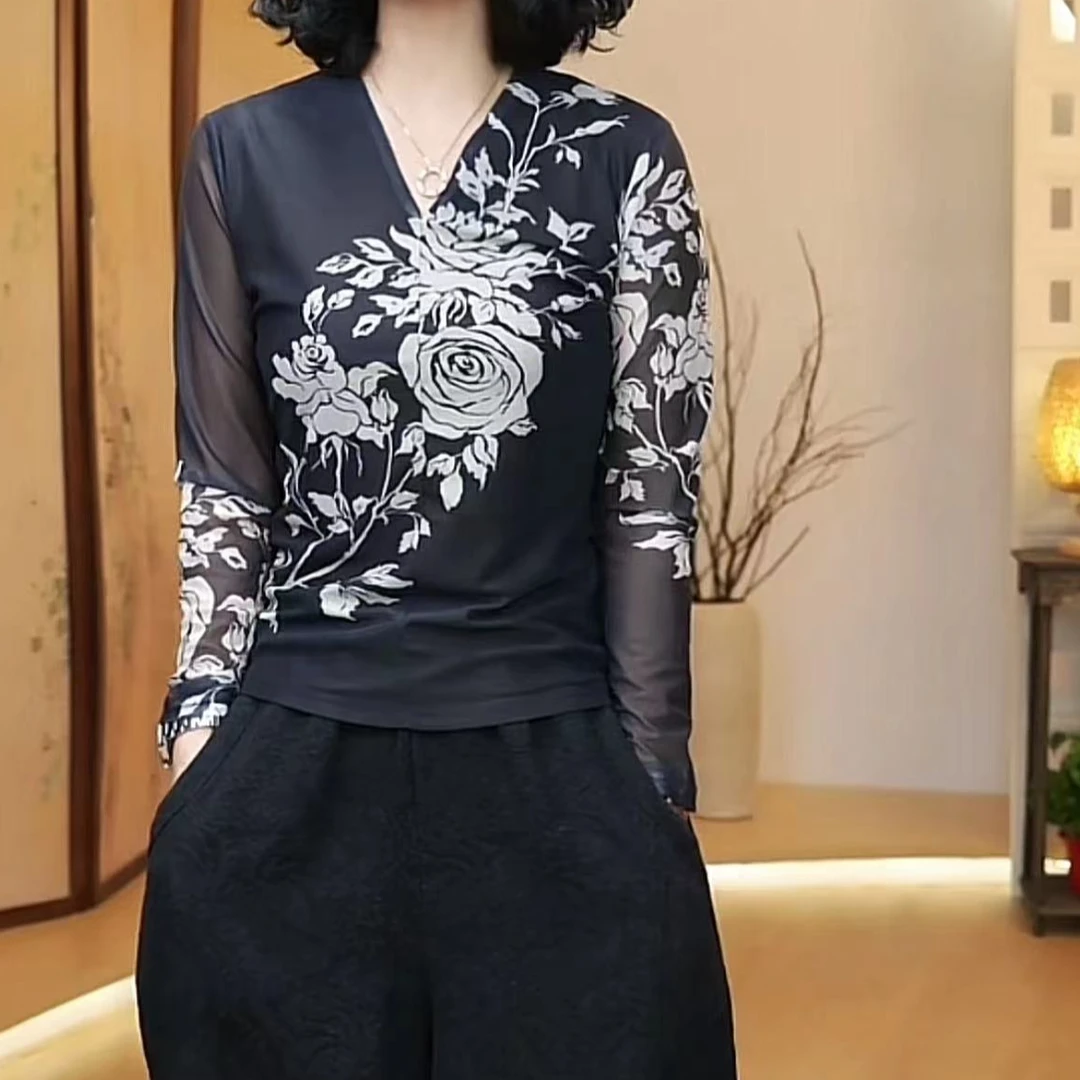 一枝独秀黑底上衣网纱复古网红黑色百搭小衫20251气质修身打底衫