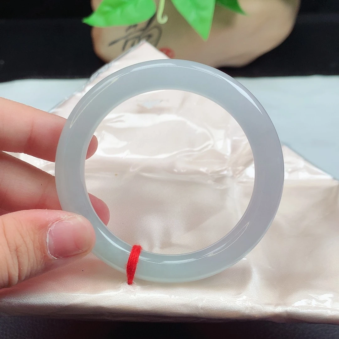 【闪购商品】翡翠手镯未镶嵌072号