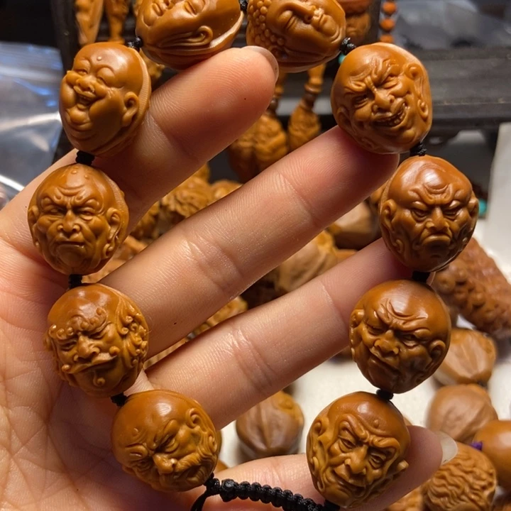 【闪购商品】橄榄核吊坠子山罗汉