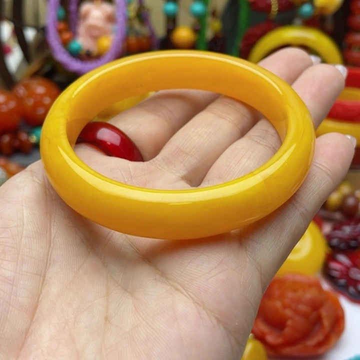 树脂制品10号黄色手镯