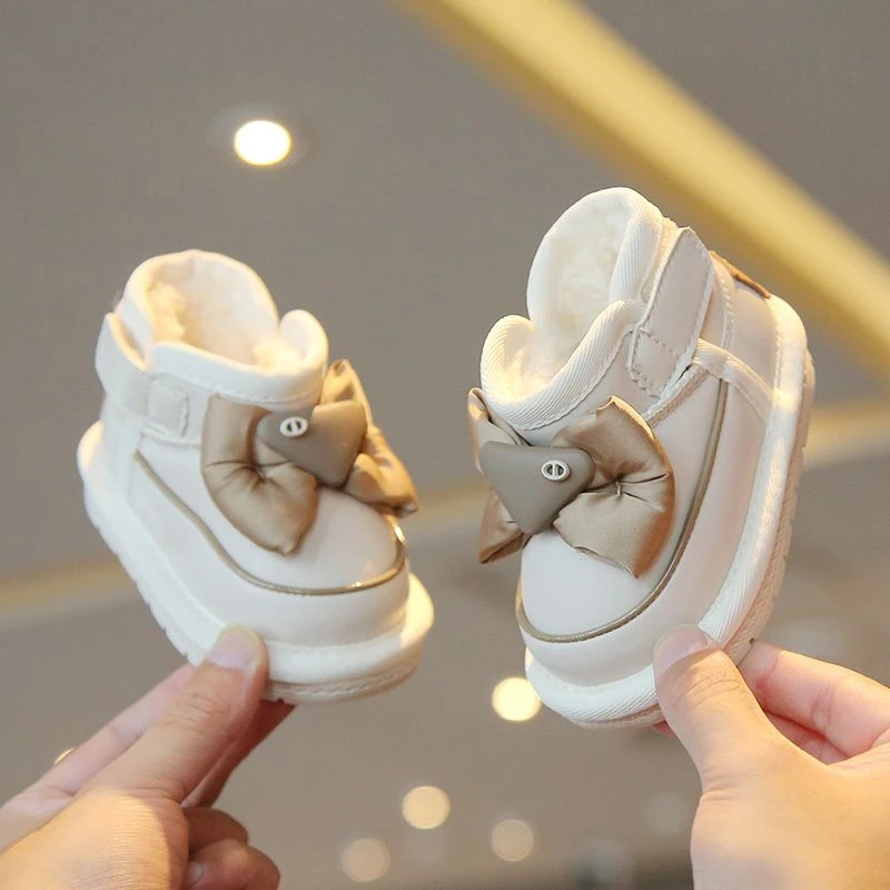 小童雪地靴冬季幼儿童鞋子加绒保暖加厚棉鞋小童婴儿防水防滑软底