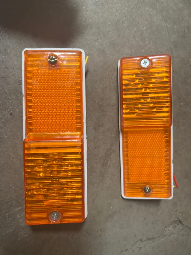 153挂车梁山边灯