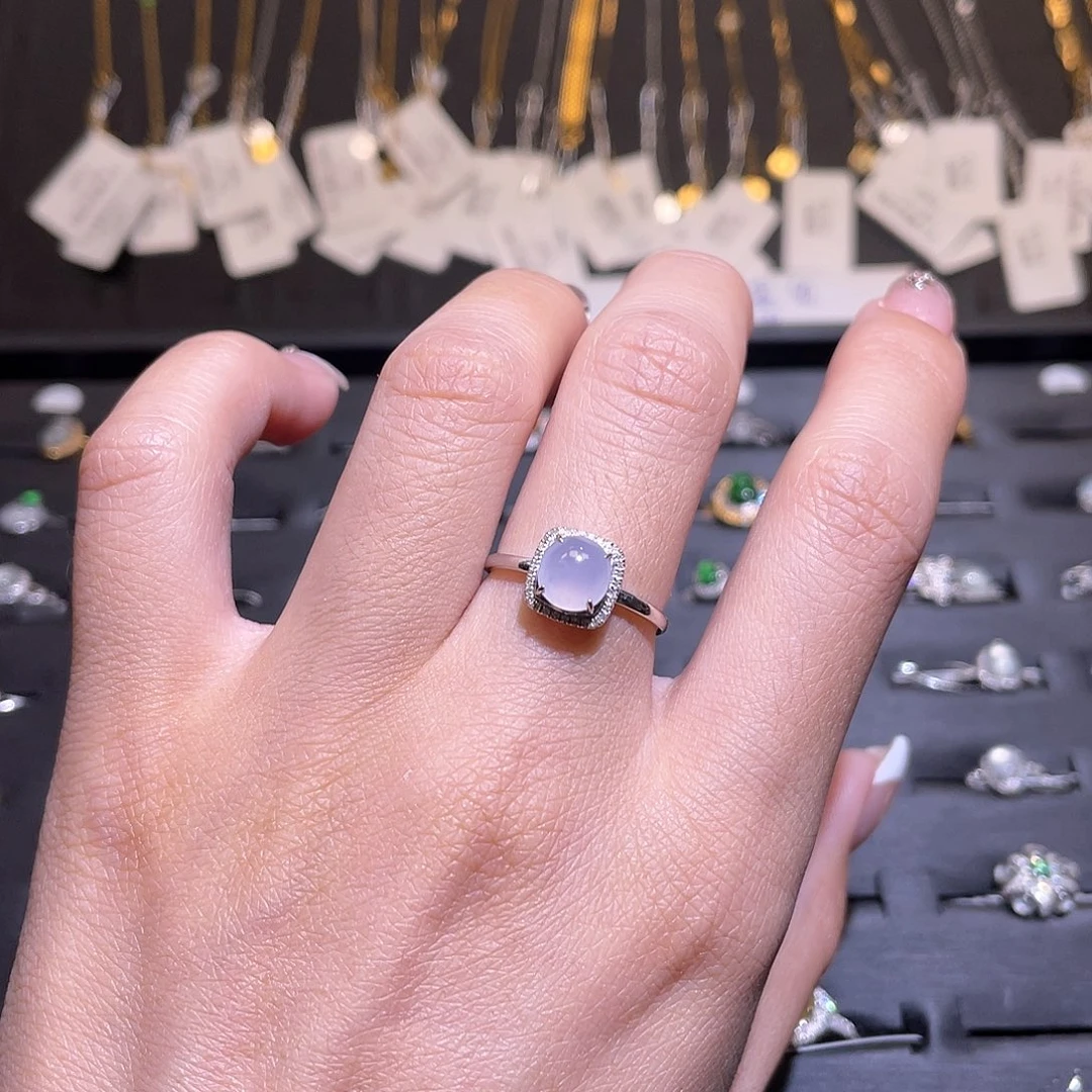 翡翠戒指18K金镶嵌戒指